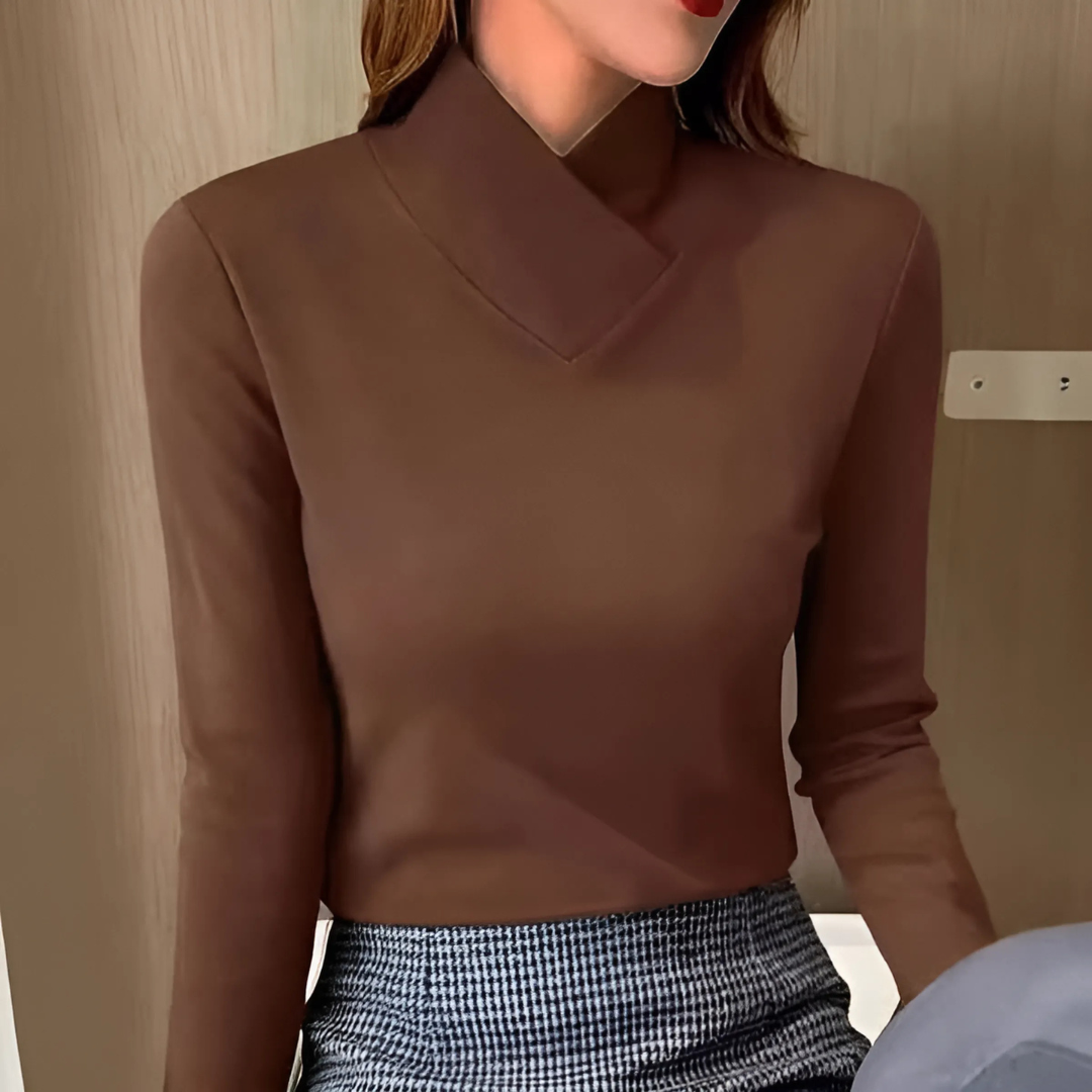 Casa Penélope | Blusa Lorena™ - Elegante cuello alto ajustado