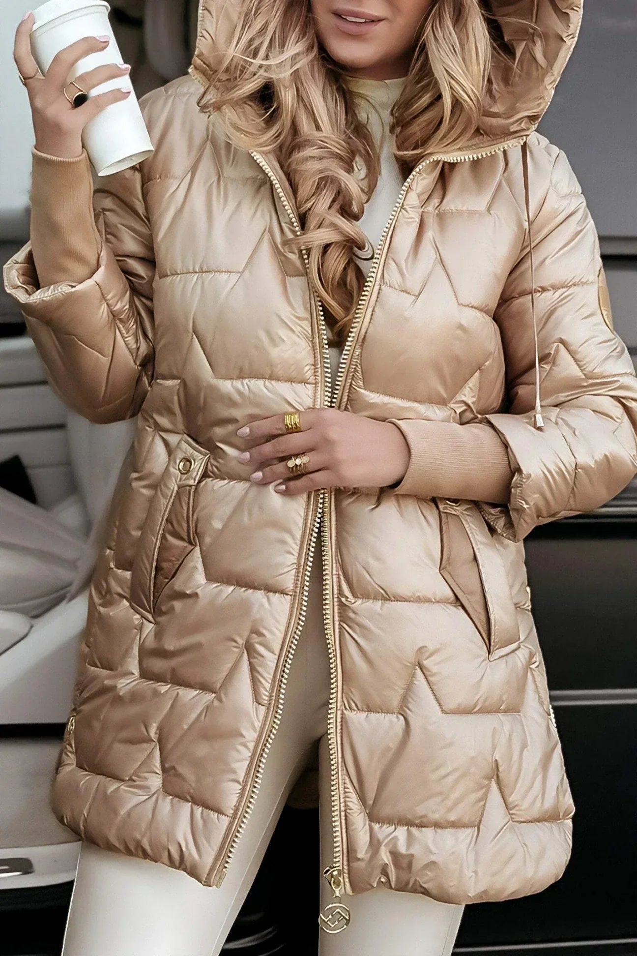Casa Penélope | Astrid - Elegante abrigo de invierno con capucha y forro