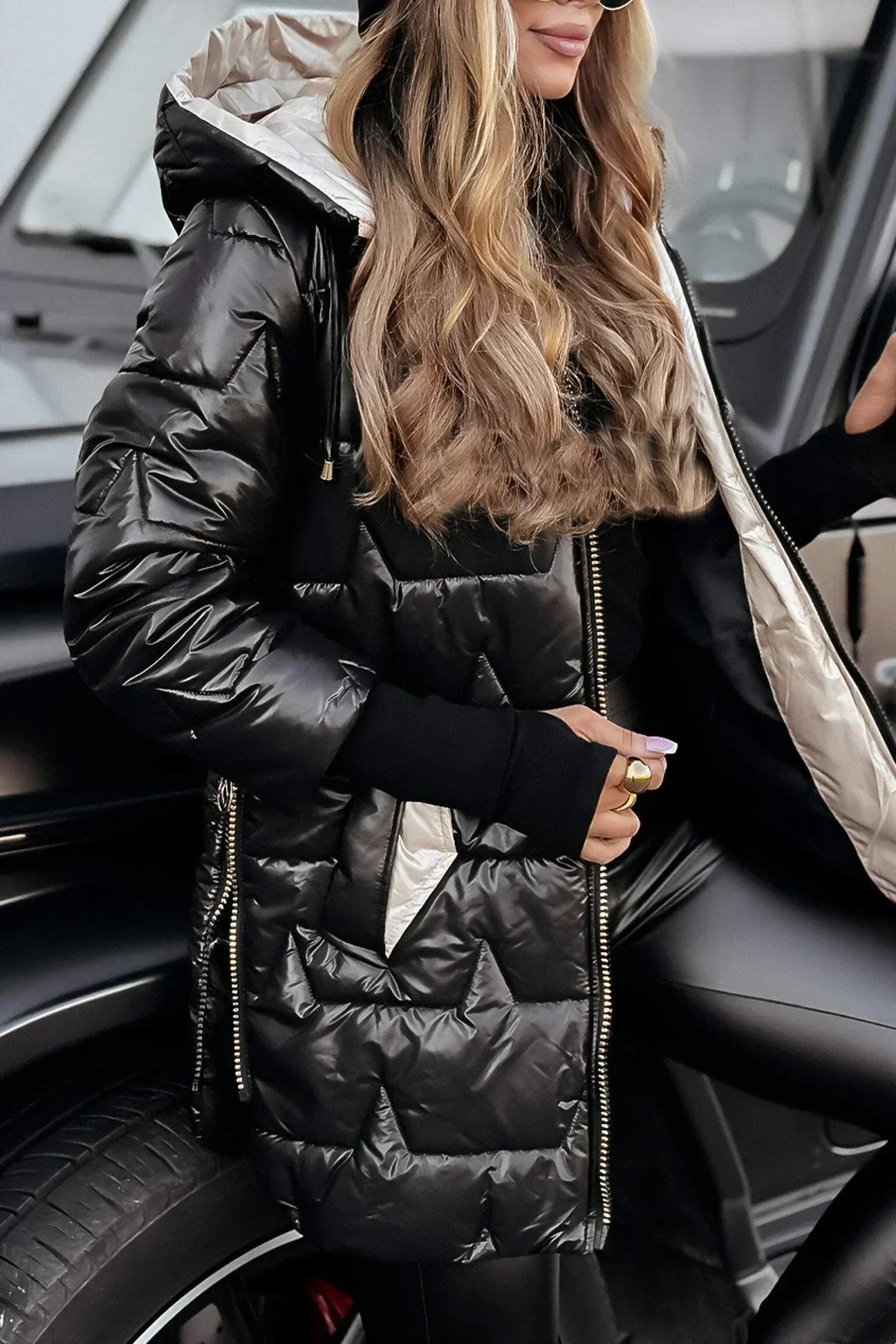 Casa Penélope | Astrid - Elegante abrigo de invierno con capucha y forro